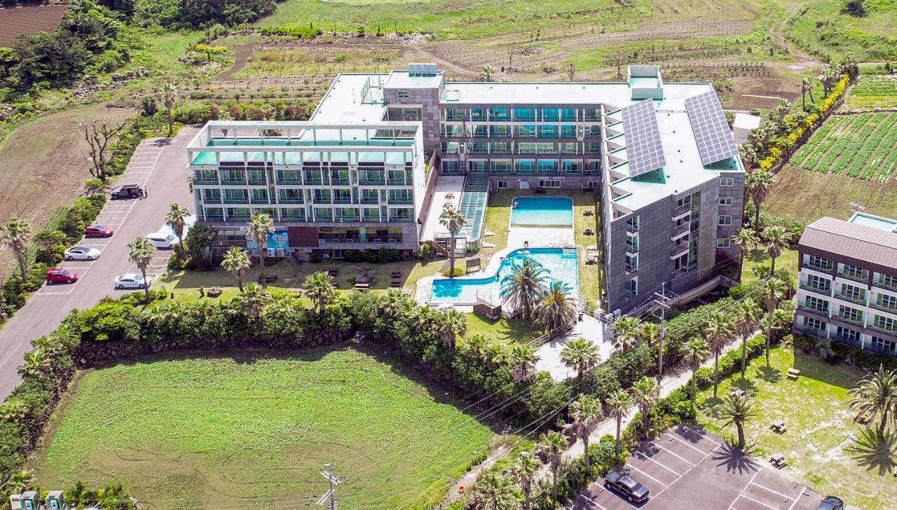 The Four Grace Resort Seogwipo Exterior photo